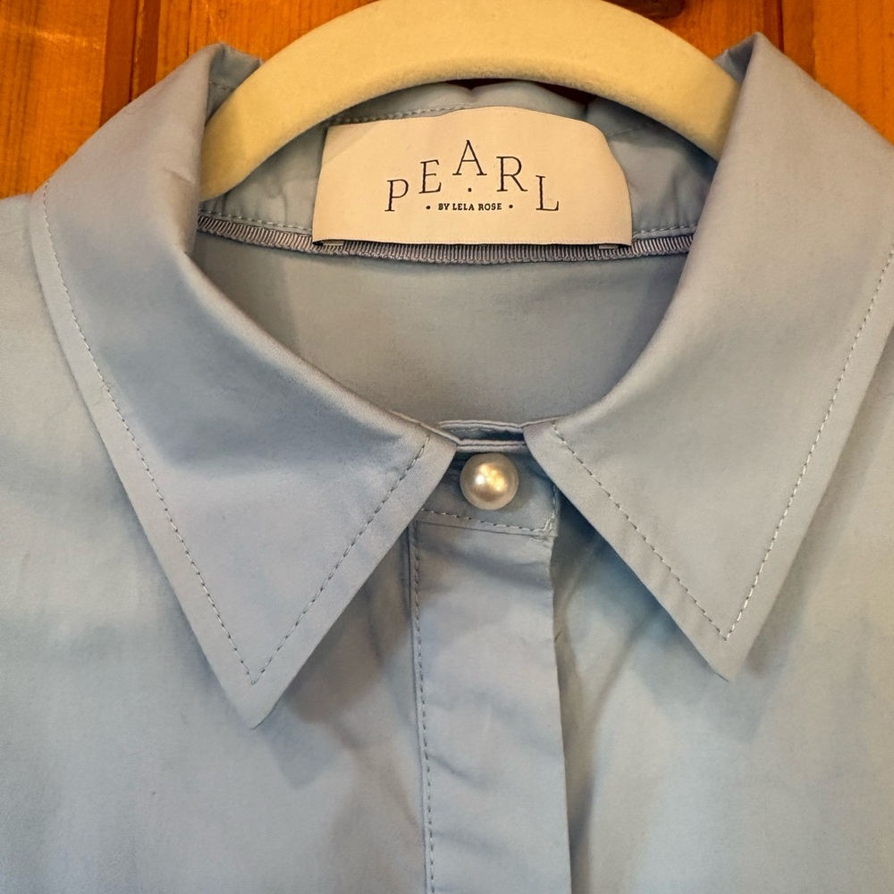 Pearl by Lela Rose Light Blue Cotton Button-Down Blouse | Pearl Buttons | XS